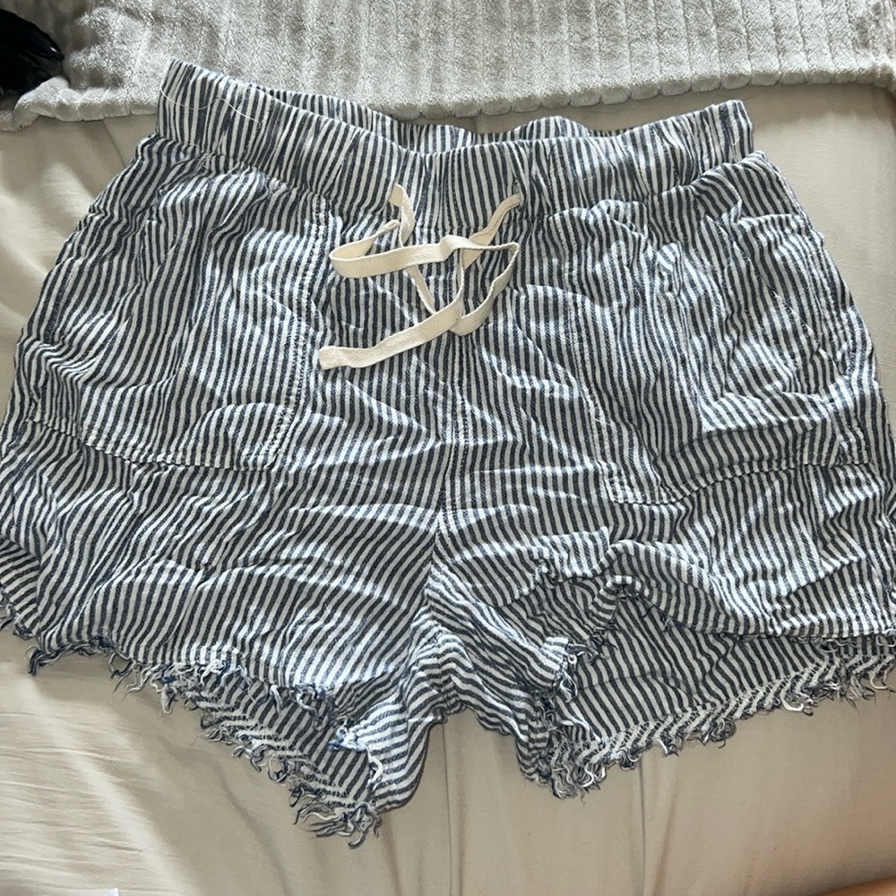 Stripped shorts!